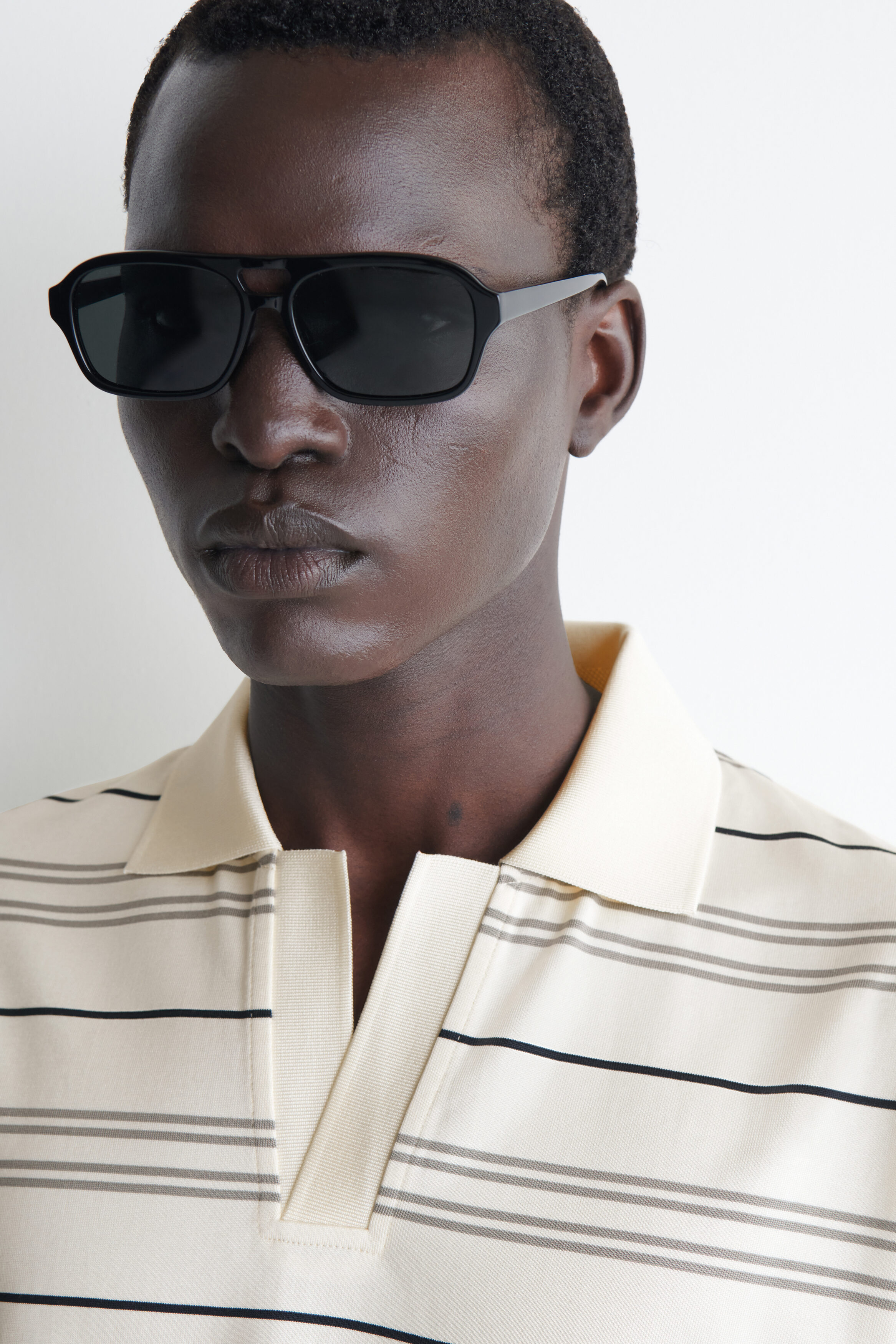 STRIPED OPEN-COLLAR POLO SHIRT - thumbnail 6
