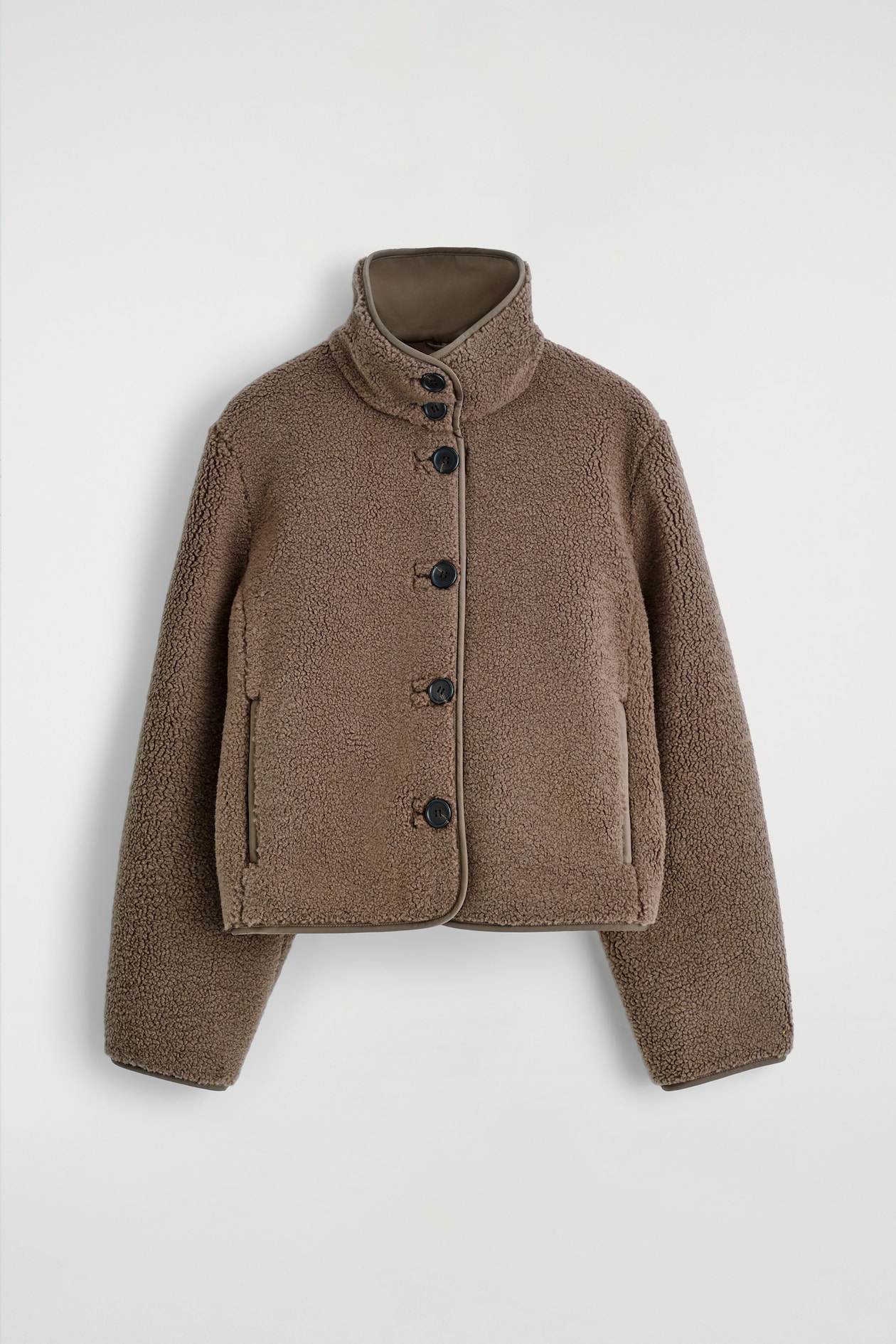 FUNNEL-NECK TEDDY JACKET — BROWN