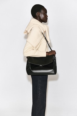 TRULLO FLAP BAG - LEATHER — BLACK 1