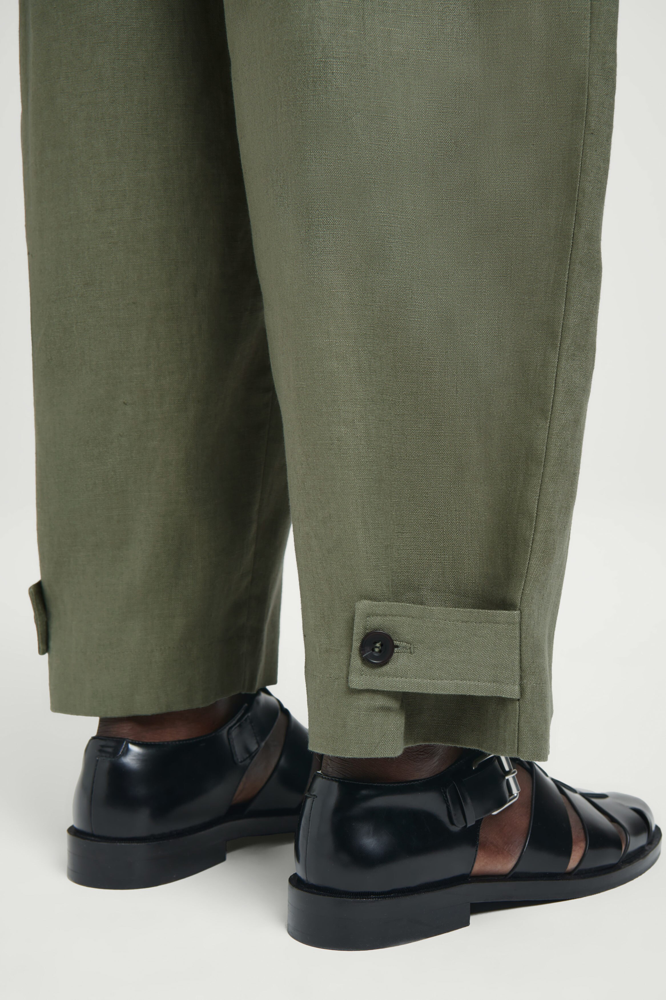 関税/送料込◆Turbigo straight-leg wool pants Straight Leg Wool Tech Trouser – Tilley USA