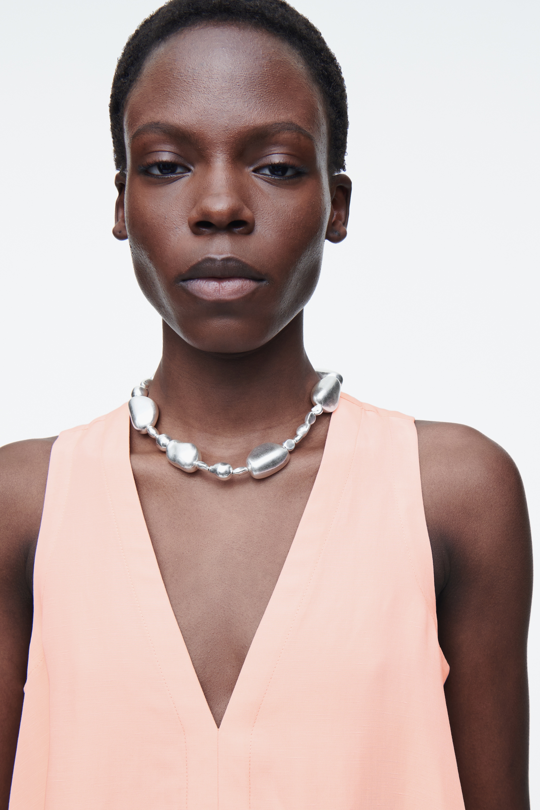 Größeres Bild anzeigen: MAXIKLEID AUS LEINEN-MIX IN A-LINIE - APRICOT - Ladies | H&M AT 4