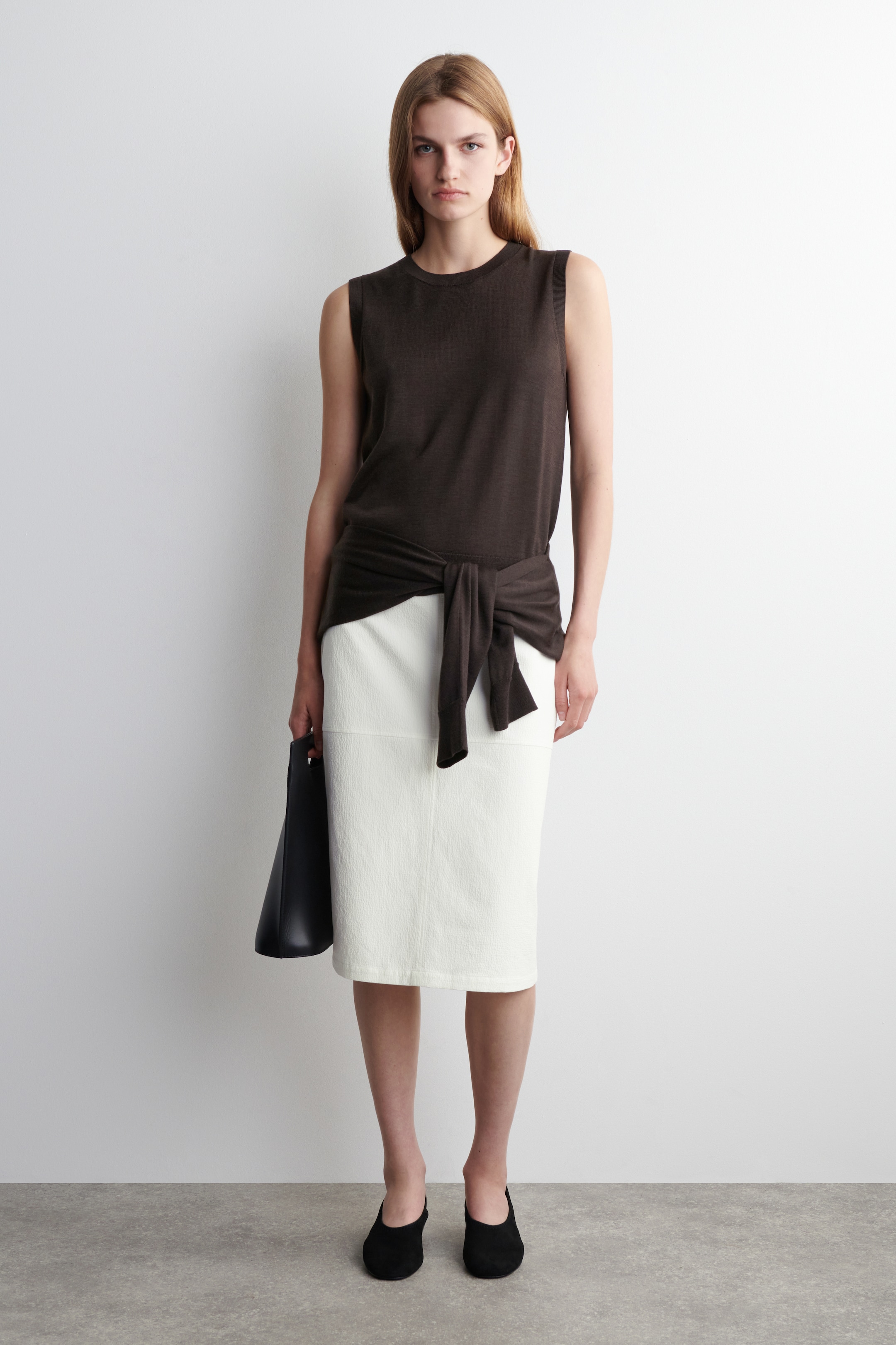 Visualizza immagine più grande: CARDIGAN IN LANA MERINO EFFETTO SOVRAPPOSTO - MARRONE SCURO - DONNA | H&M IT 3