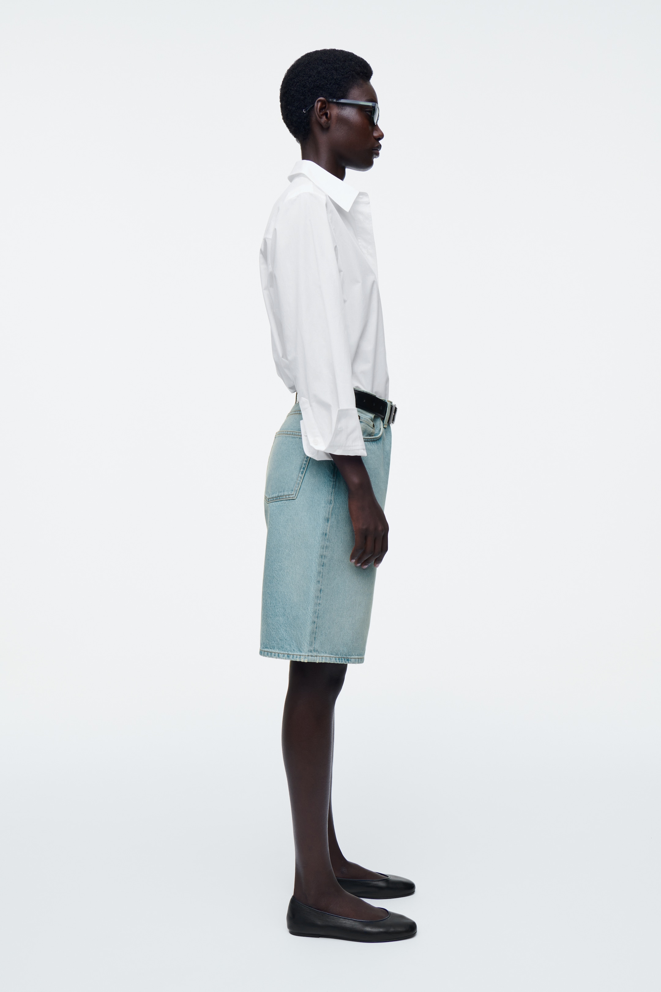 Grösseres Bild ansehen: LANGE JEANSSHORTS - HELLBLAU - DAMEN | H&M CH 2