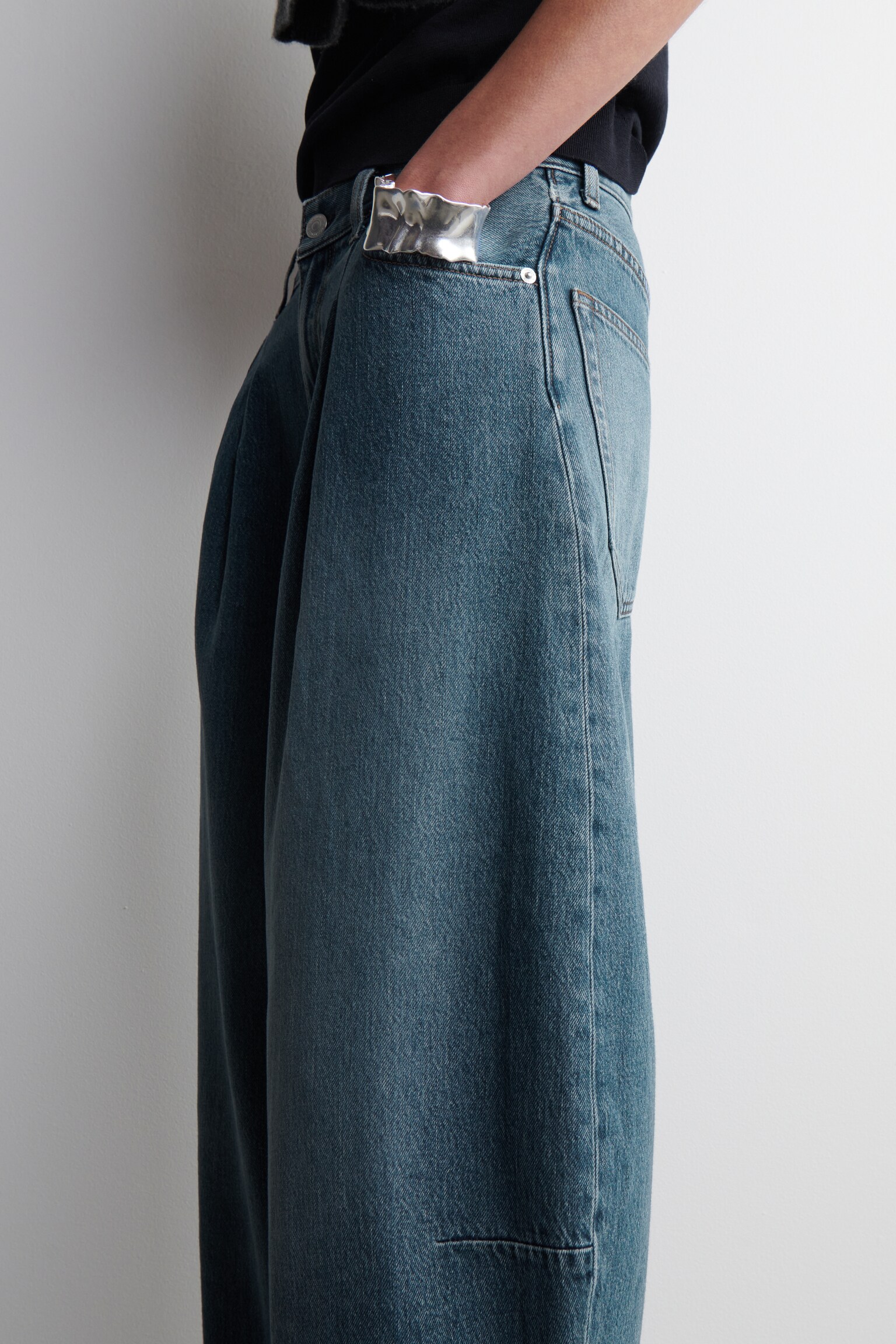 JEANS TWINE DAL TAGLIO BARREL - BLU MEDIO/BEIGE CHIARO/BLU SCURO/ROSA CHIARO - 3