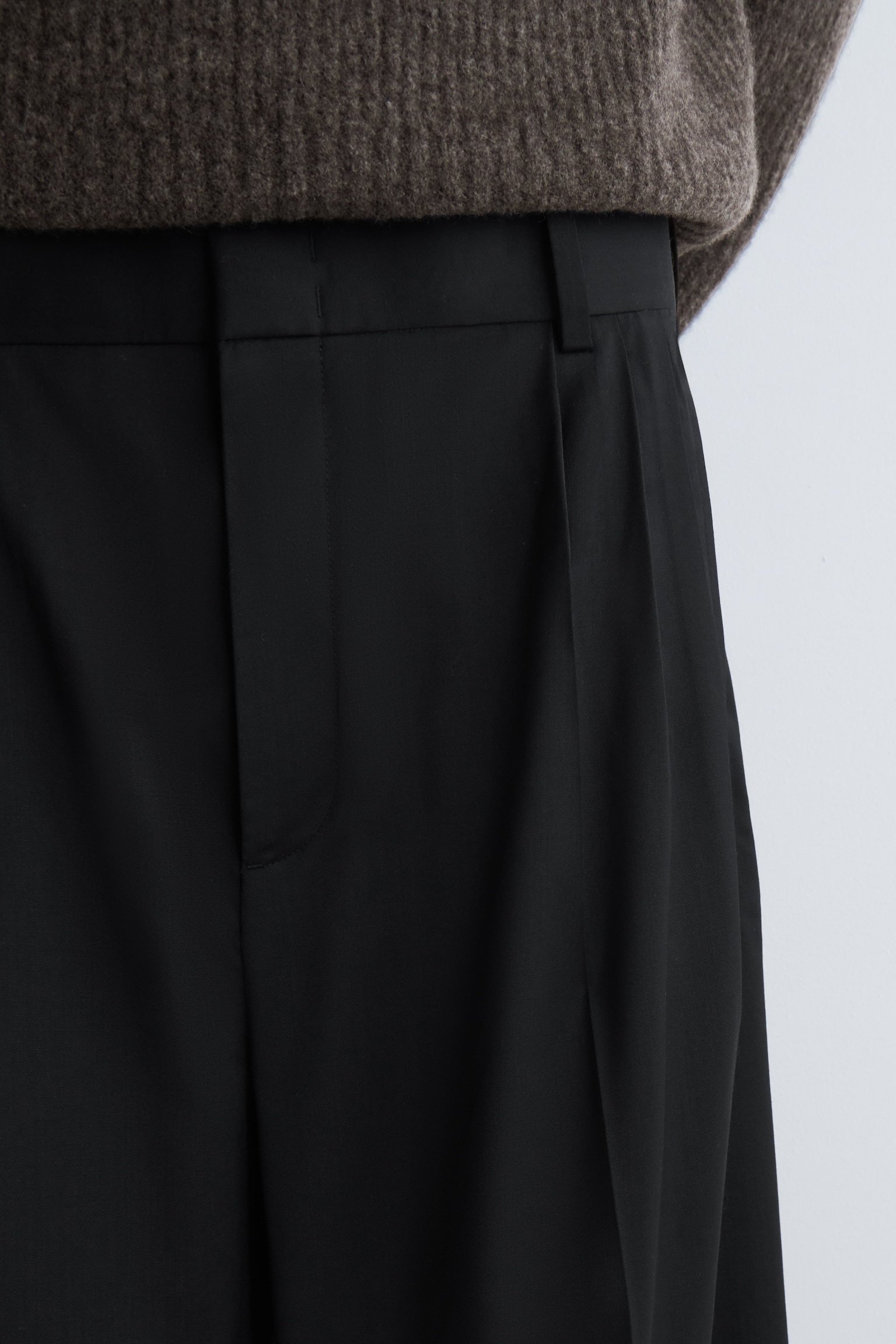 PANTALON LARGE À PLIS EN LAINE - NOIR/NOIR - 5