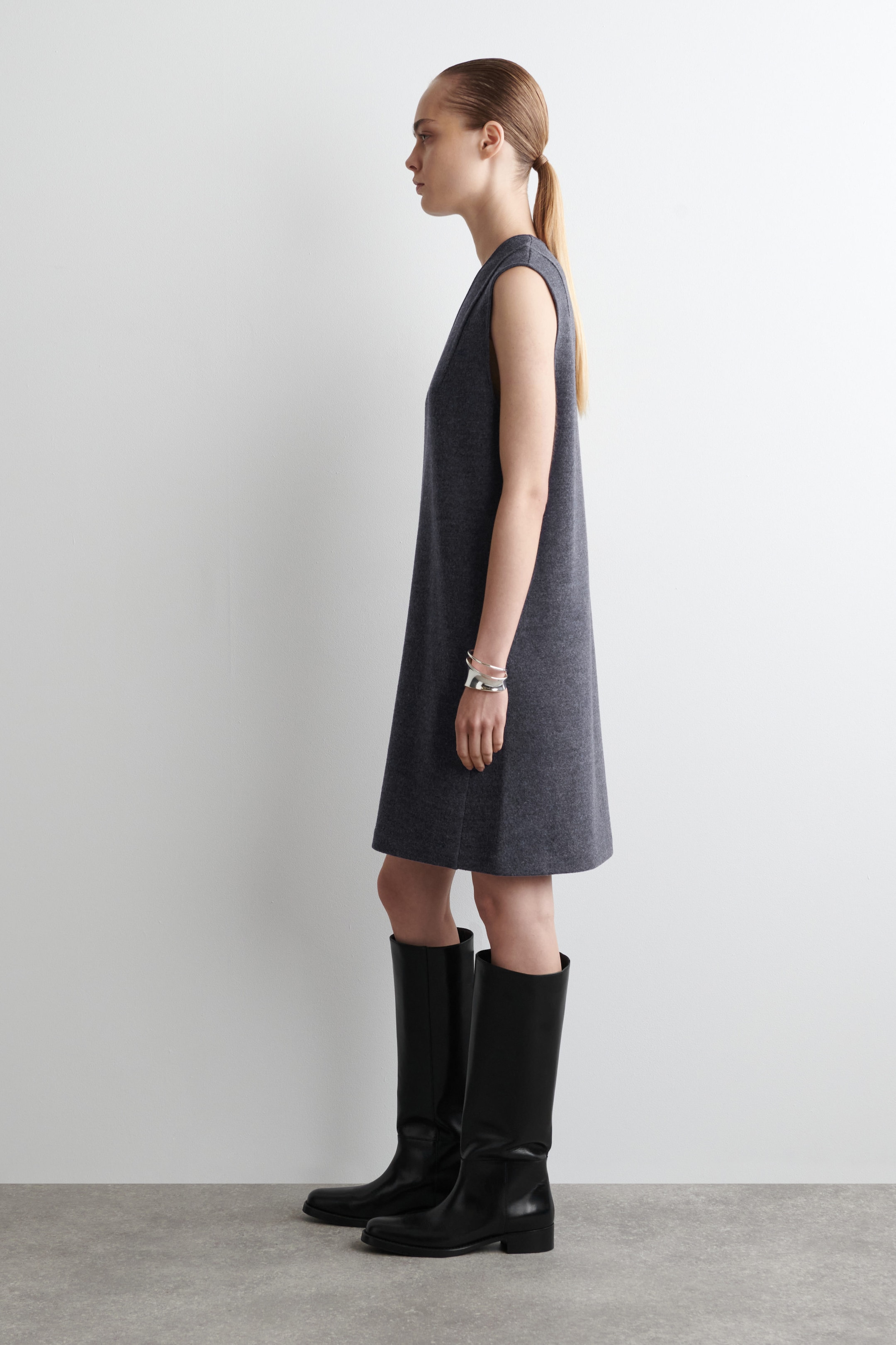 BOILED WOOL V-NECK MINI DRESS