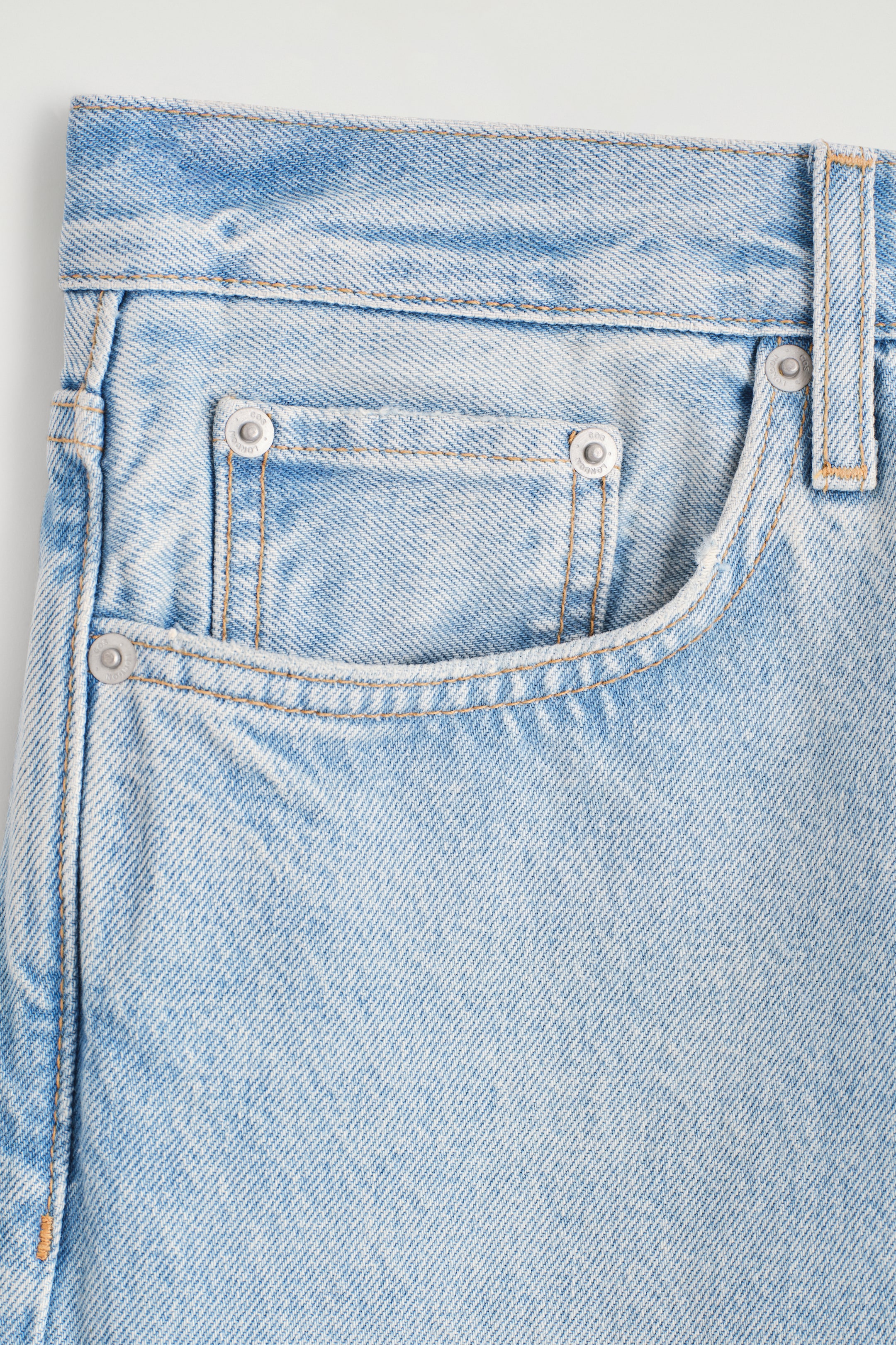 Grotere afbeelding bekijken: RIDER RECHTE JEANS - LICHTBLAUW - HEREN | H&M BE 7