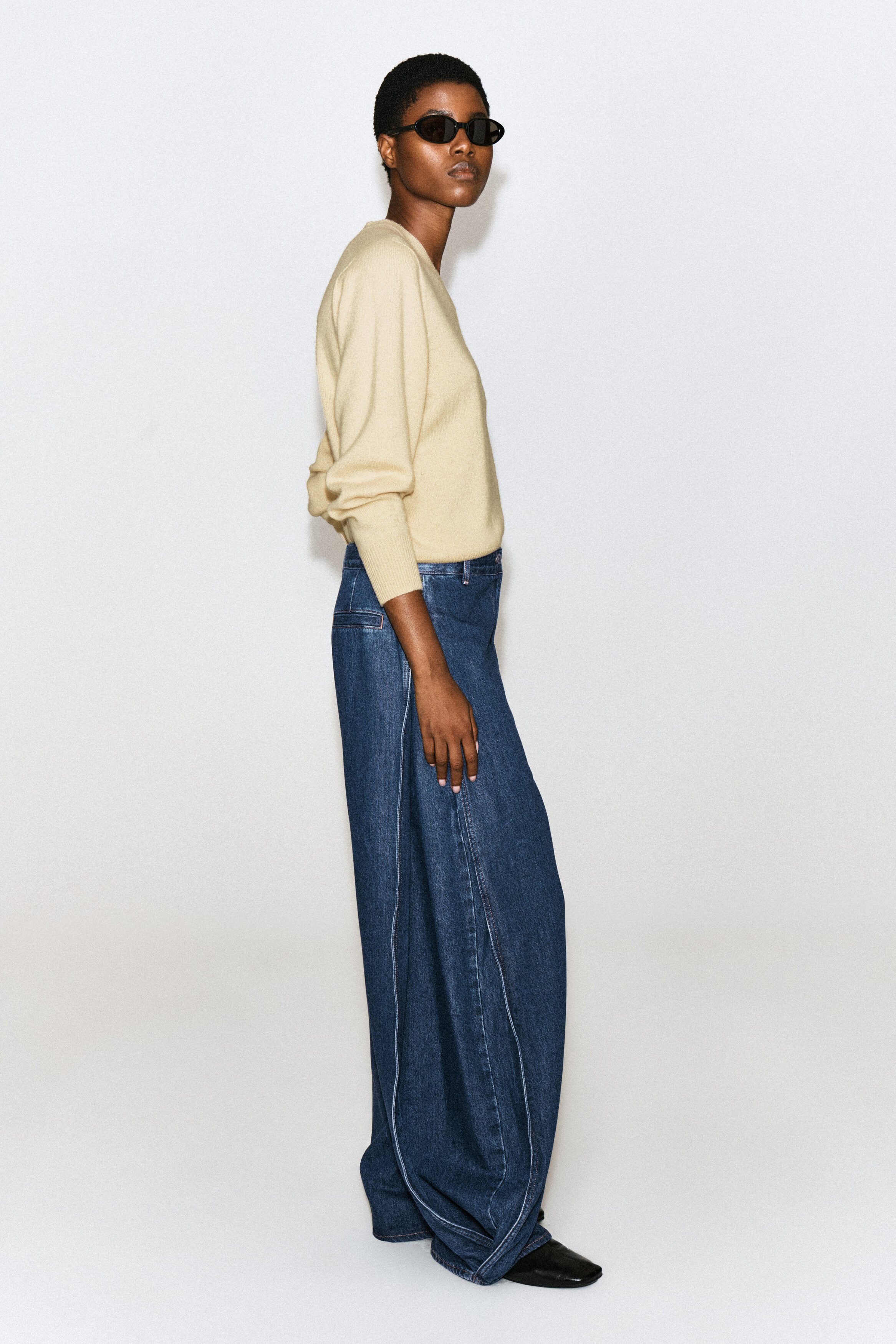 PLEATED-PANEL DENIM BARREL-LEG PANTS - BLUE | COS US