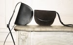Placeholder for: crossbodybag1
