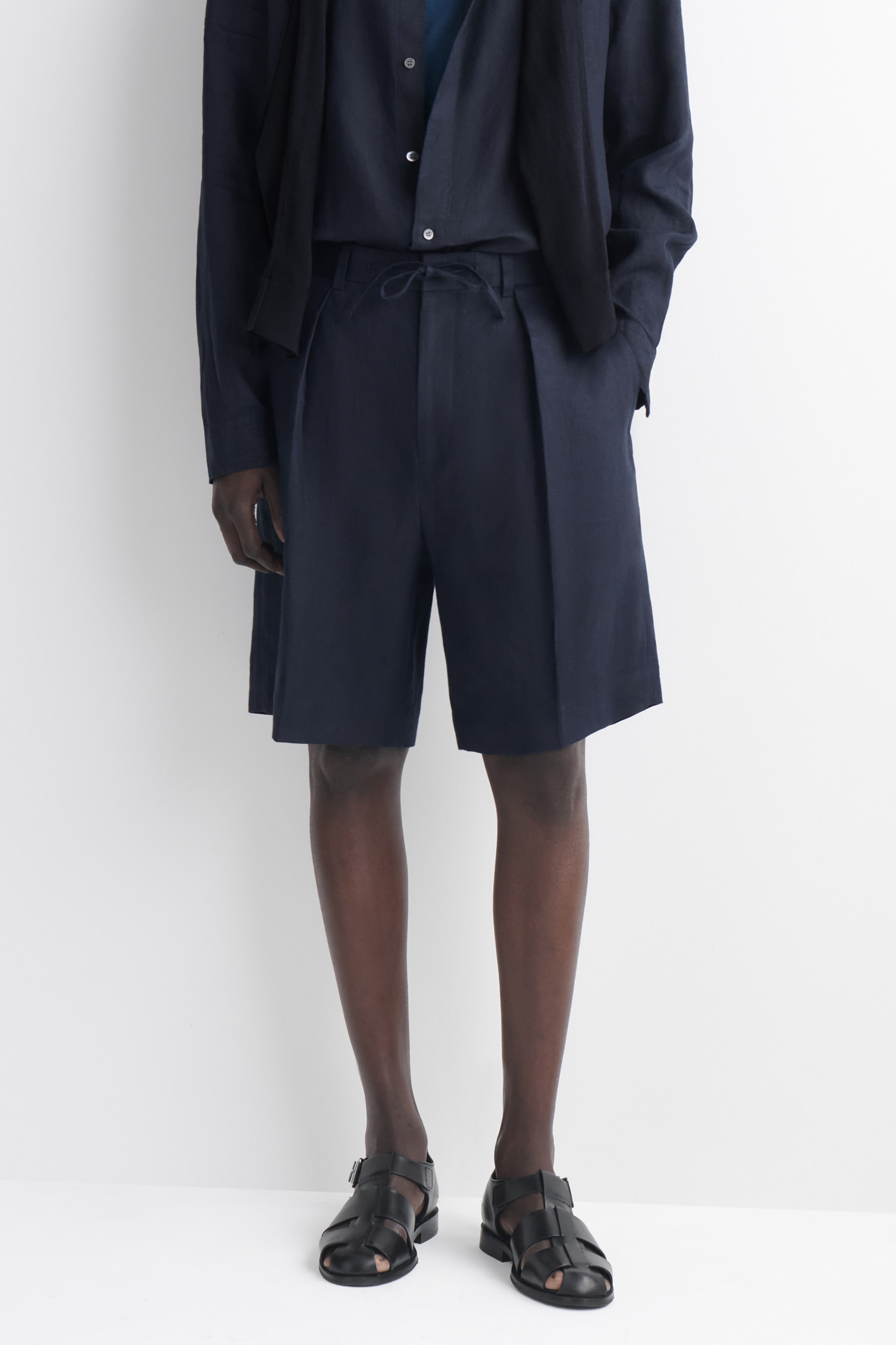 mens shorts with tie and sandals