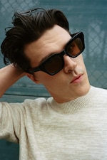 Placeholder for: Person wearing sunglasses