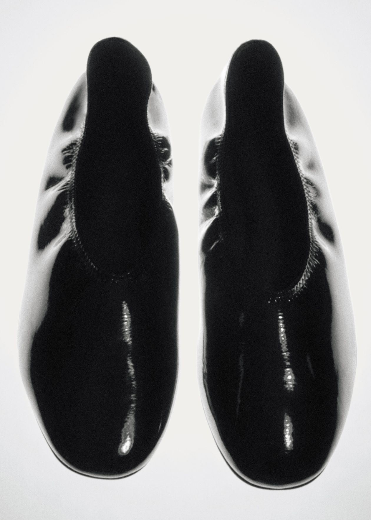 flats for women in lack patent leather