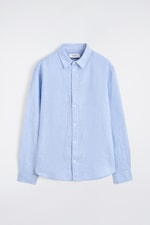 Placeholder for: light blue linen shirt