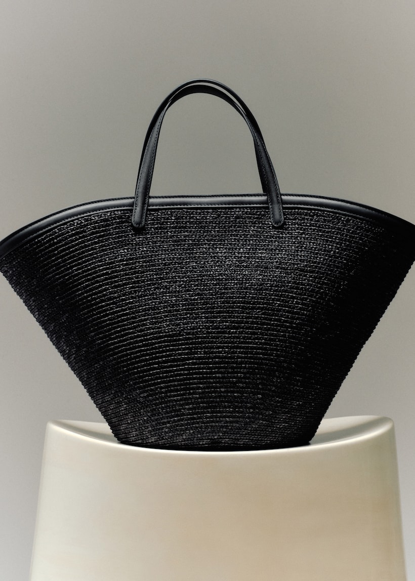 straw bag black
