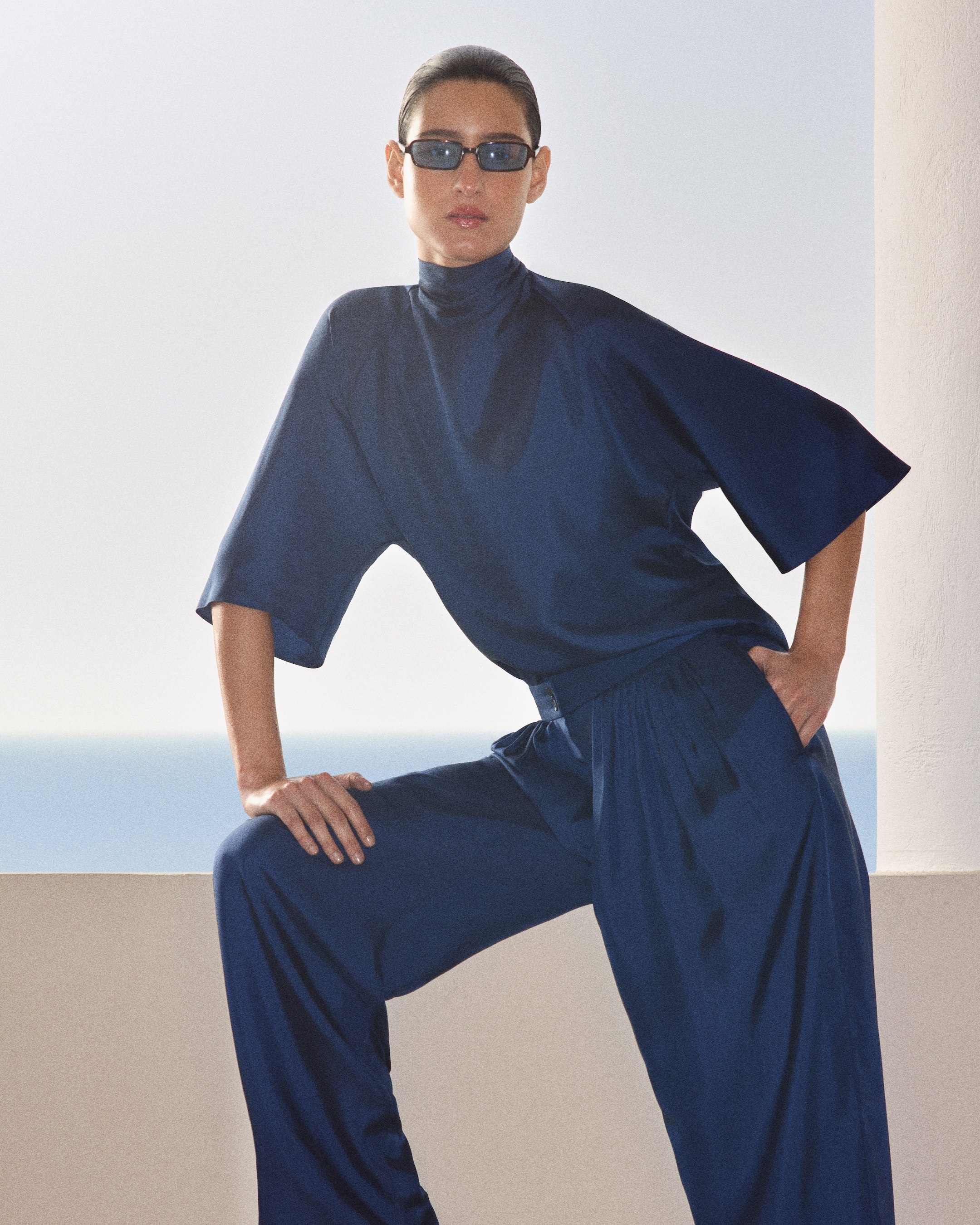 person wearing summer wear