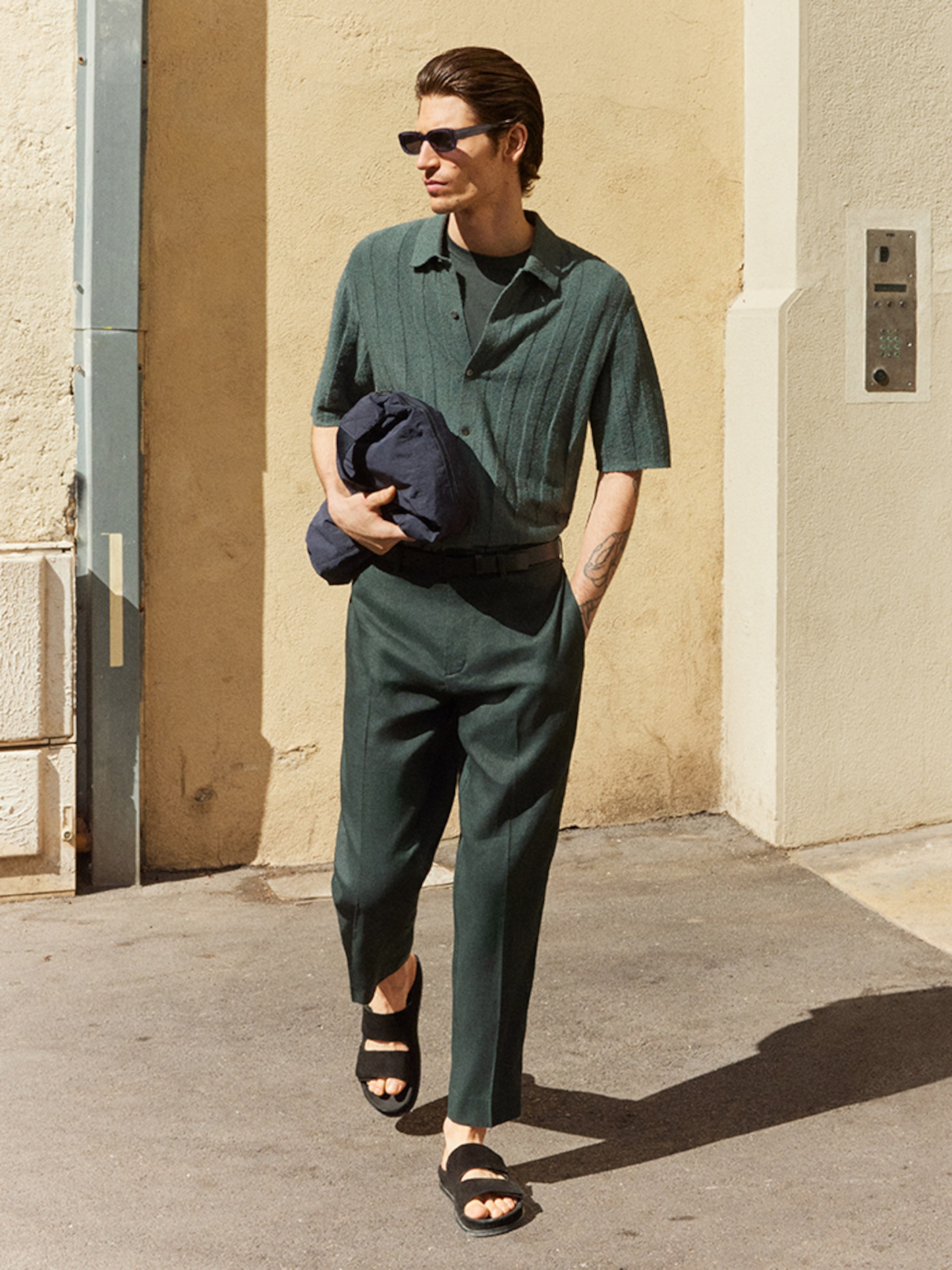 Mens green trousers