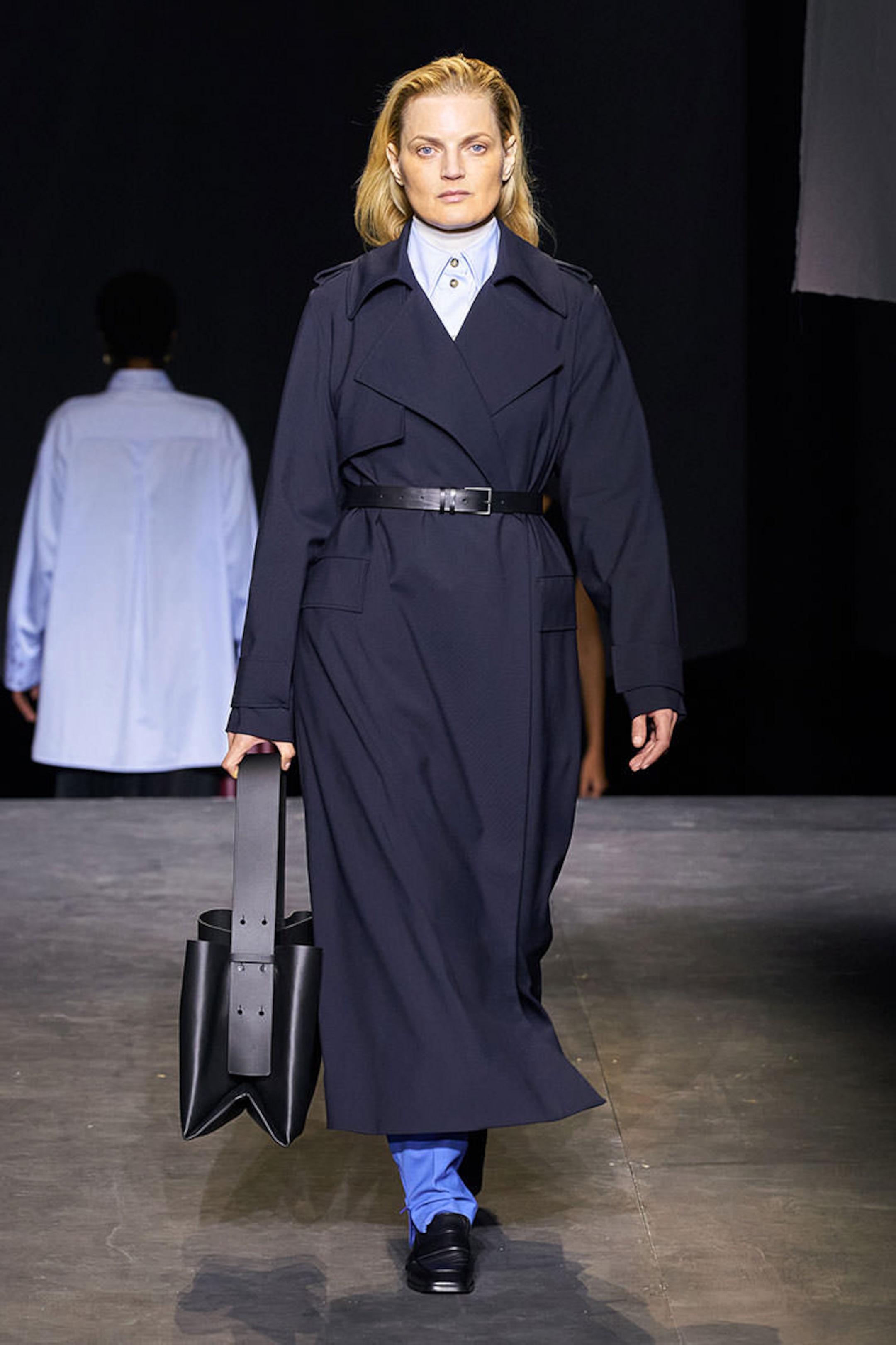 AW21