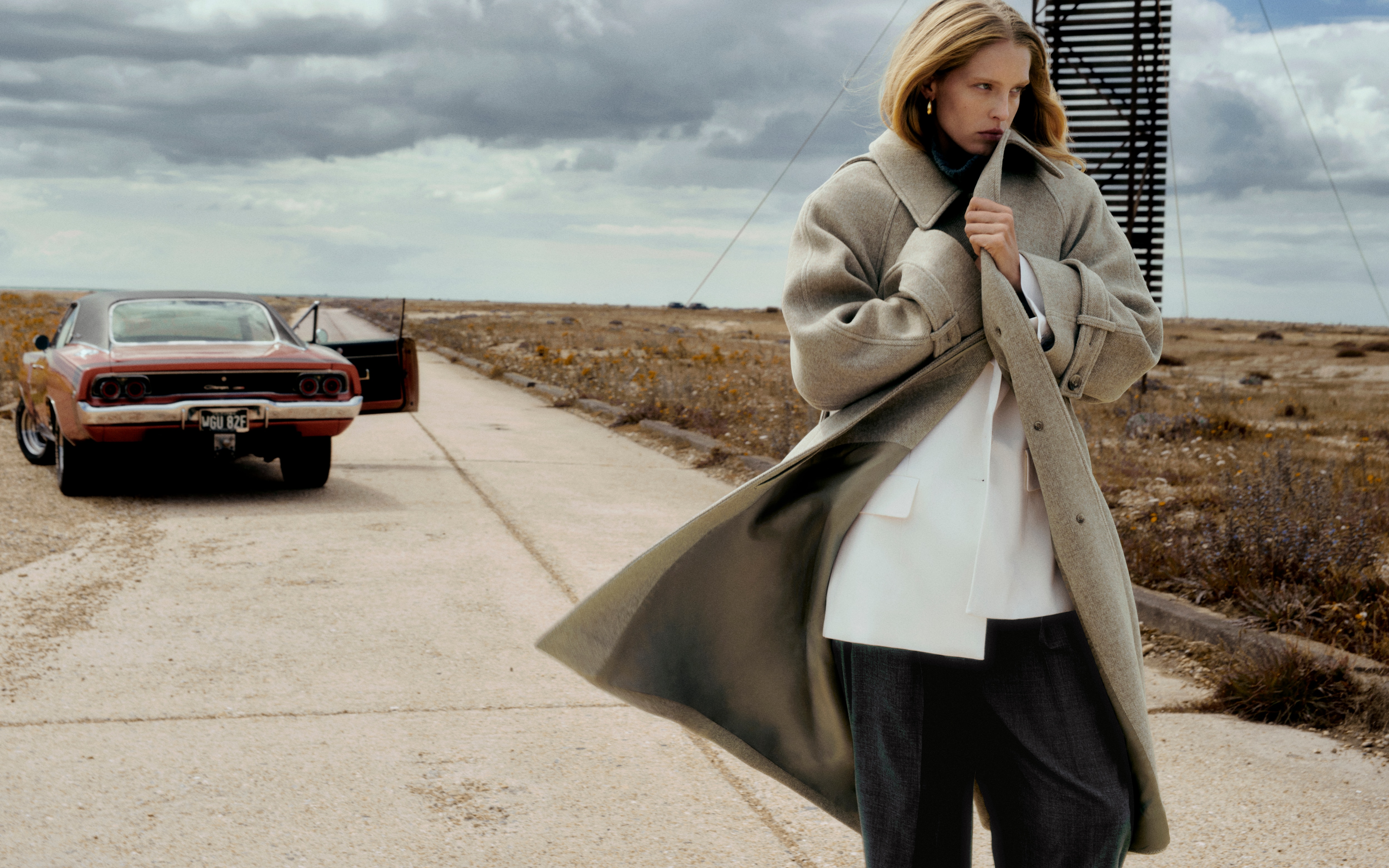 Collections: The AW23 outerwear line up, for women – COS | COS